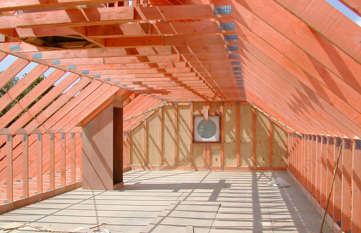 Photo d'une toiture en construction